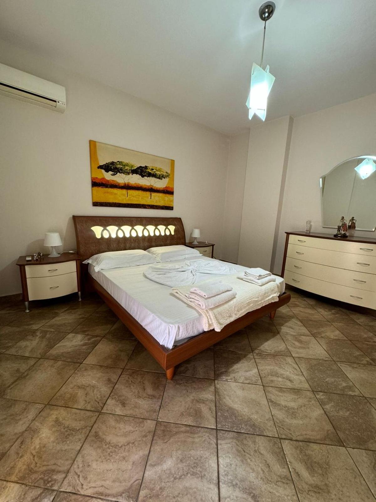 Sol Central Apartament Дуррес Экстерьер фото